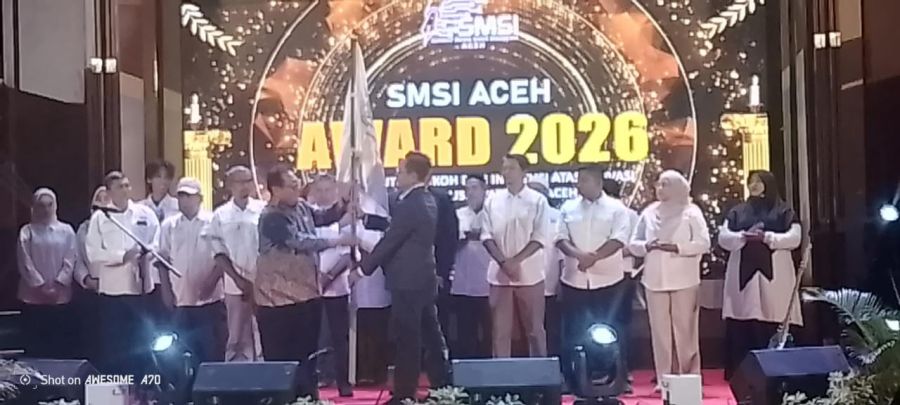 Apresiasi untuk Pengabdian dan Kontribusi bagi Aceh, 20 Tokoh dan Institusi Terima SMSI Award