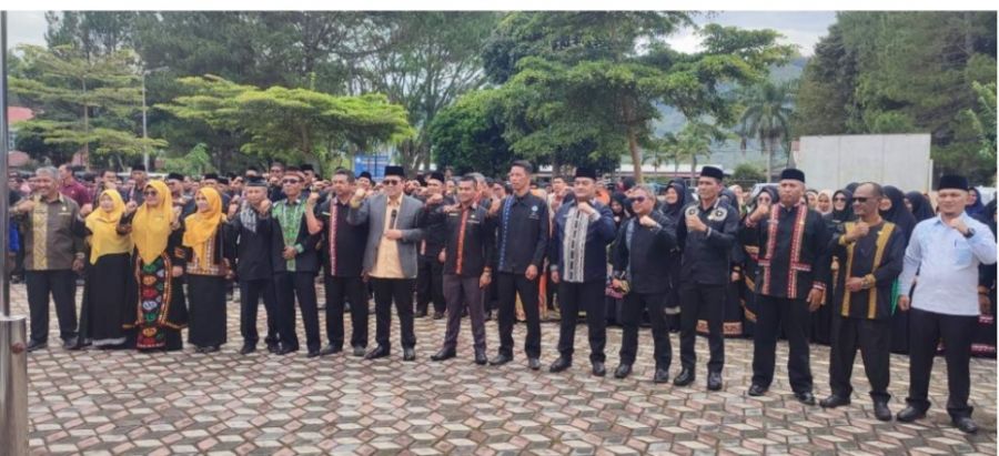 Bupati Haili Yoga Pimpin Apel Pagi Gabungan Di Dinas Pendidikan Dan Kebudayaan Aceh