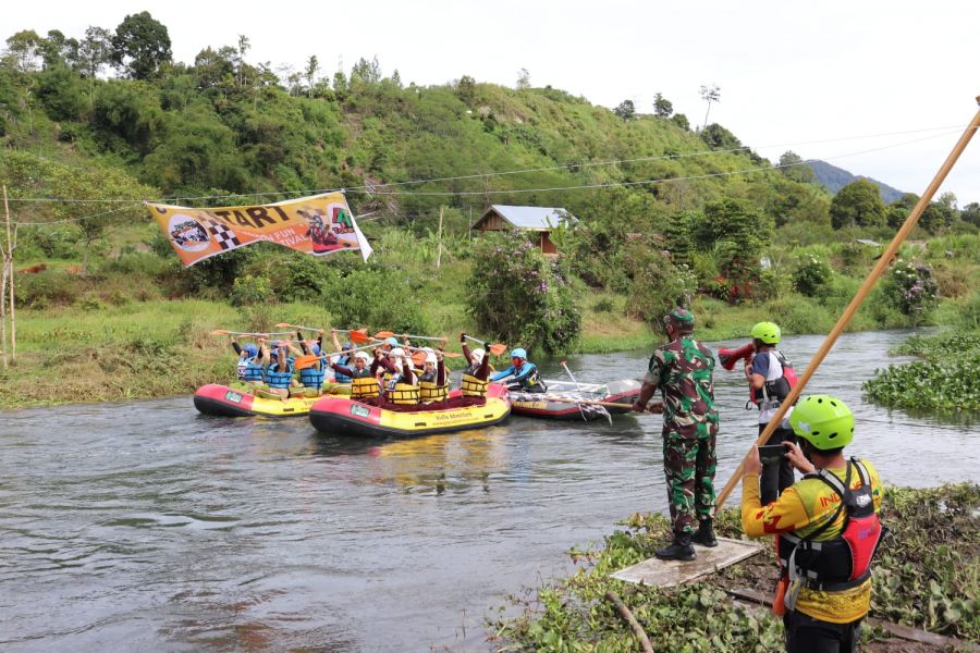 Dandim 0106/Ateng Lepas Enam Belas Besar Peserta Fun Rafting Festival
