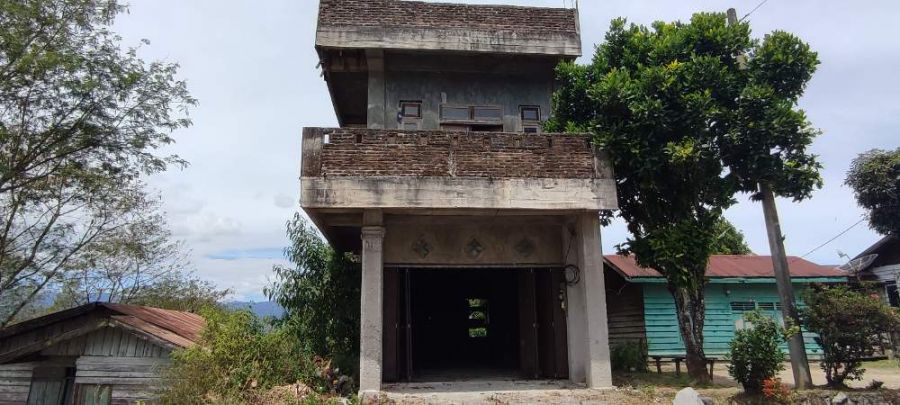 Gedung Serbaguna Mangkrak !!, Dugaan Kuat Asal Jadi Pembangunannya Dikampung Kala Mempan