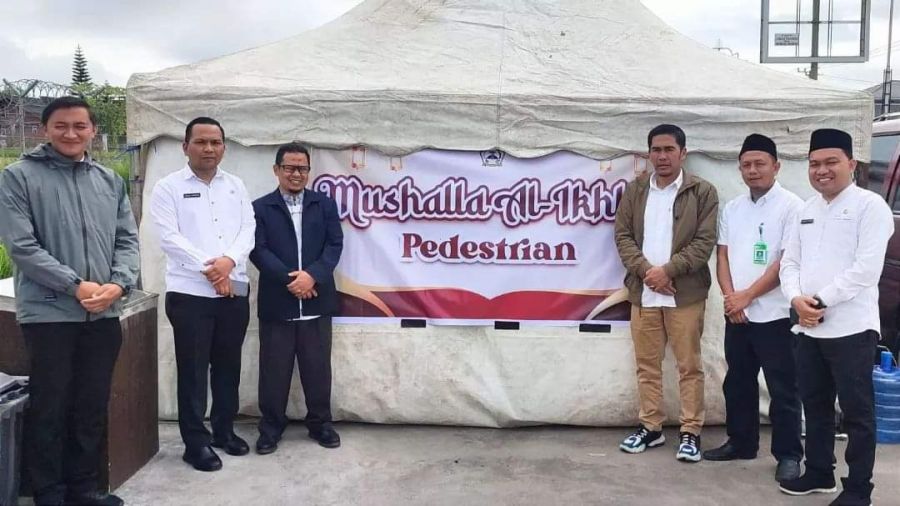 Guna Menjalankan Ibadah Sholat, Pemkab Bener Meriah Dirikan Mushola di Pedestrian