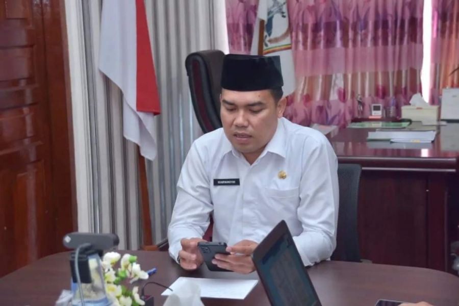 Ikuti Zoom Meeting BKKBN, Pj. Sekda Khairmansyah Sampaikan Data IBangga Bener Meriah Telah Melebihi