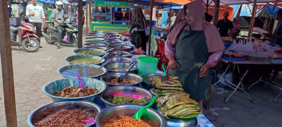Ini Hari Pembukaan Pasar Takjil dan Kuliner Ramadhan Fair Di Pasar Bertingkat Bale Atu
