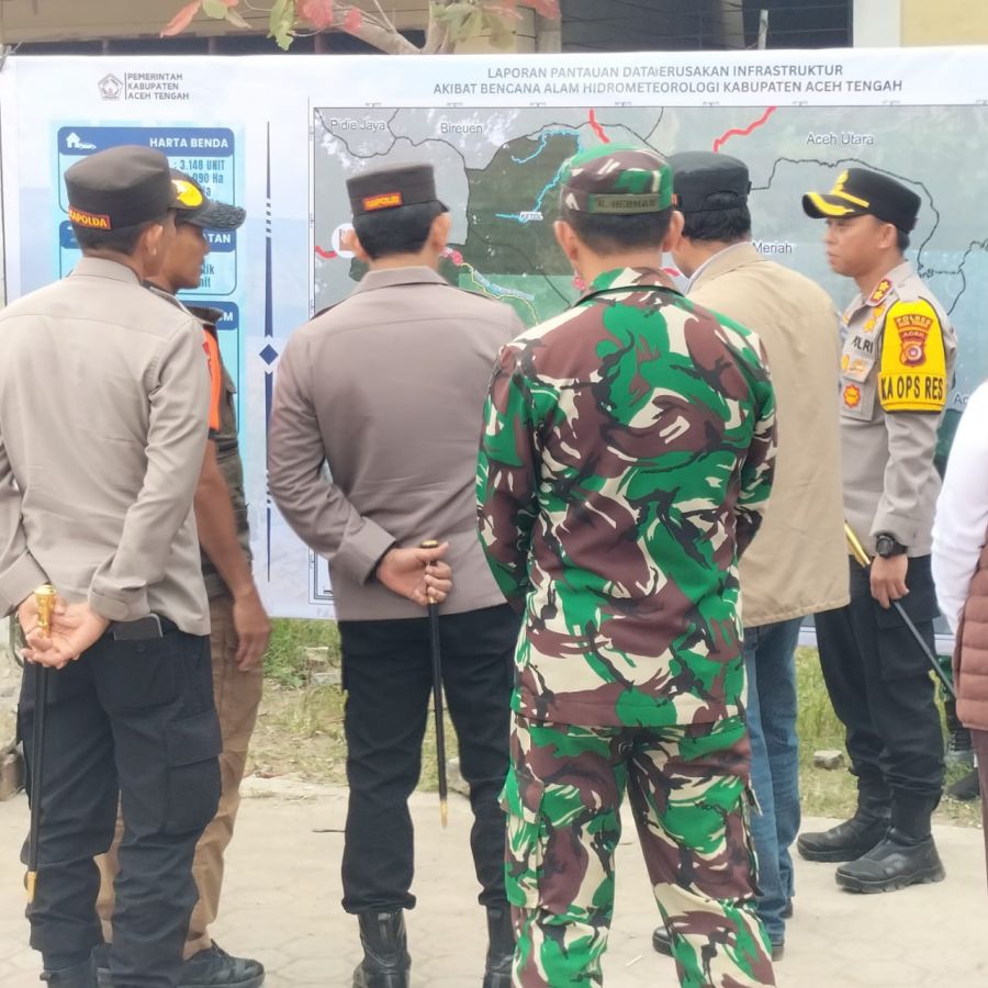 Kapolres Aceh Tengah Paparkan Kepada Kapolri Kondisi Bencana Banjir dan Longsor
