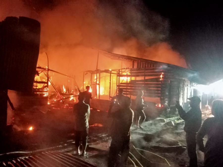 Kebakaran Hanguskan Enam Rumah Di Bener Meriah, Kerugian Diperkirakan Mencapai Rp 700 Juta