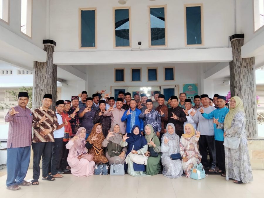 Kepala Sekolah Tingkat SD dan SMP Se Aceh Tengah Melakukan Rangkaian Halal Bi Halal