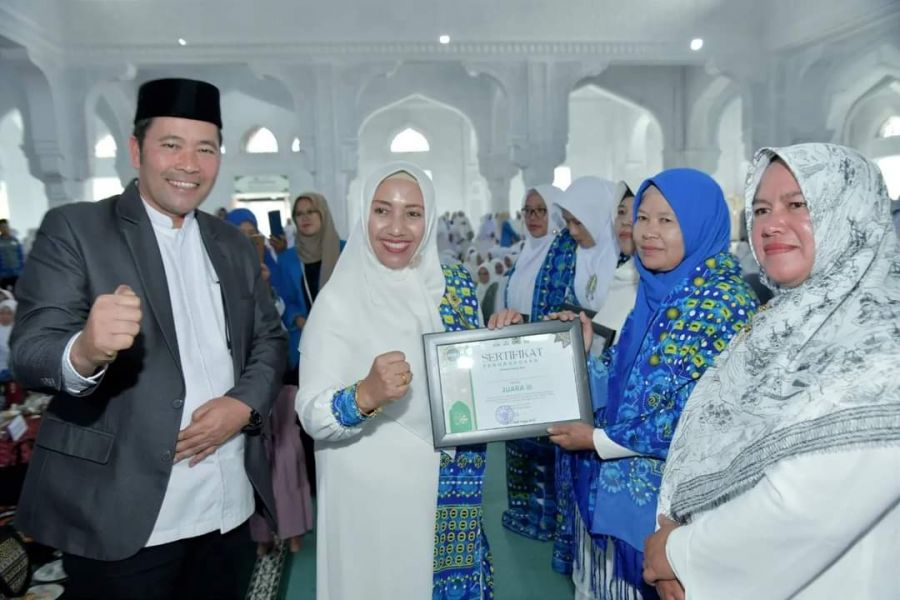 Ketua Umum BKMT Pusat Apresiasi Keaktifan Jamaah BKMT Bener Meriah