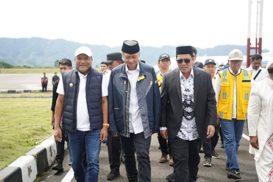 Menteri PU Dody Hanggodo Tinjau Sinkhole Raksasa di Aceh Tengah : “Akan Kita Kerjakan Segera”