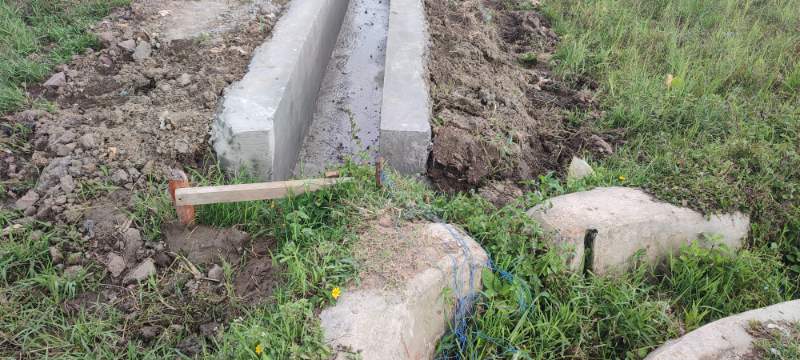 Pembangunan Drainase Tami Delem, Diduga Proyek Siluman Bergentayangan di Persawahan