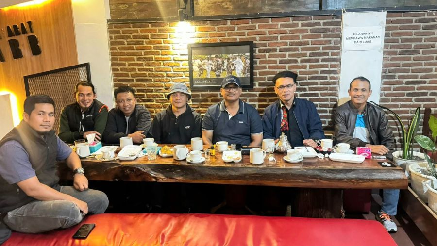 Pengurus ARA Berdiskusi Dengan Ketua Satuan Tugas Percepatan Rehabilitasi dan Rekontruksi Aceh