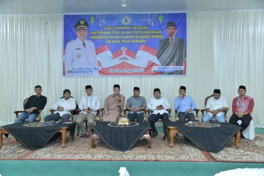 Pj. Bupati Bener Meriah Haili Yoga Diskusi Santai dan Buka Bersama Bersama Insan Pers