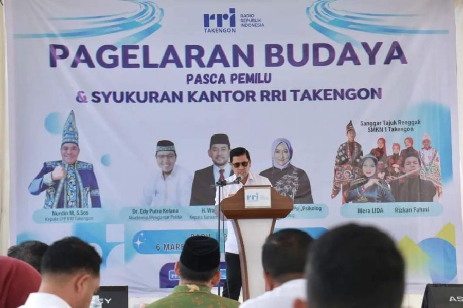 Pj. Bupati Haili Yoga Apresia Keindahan Gedung LPP RRI Takengon