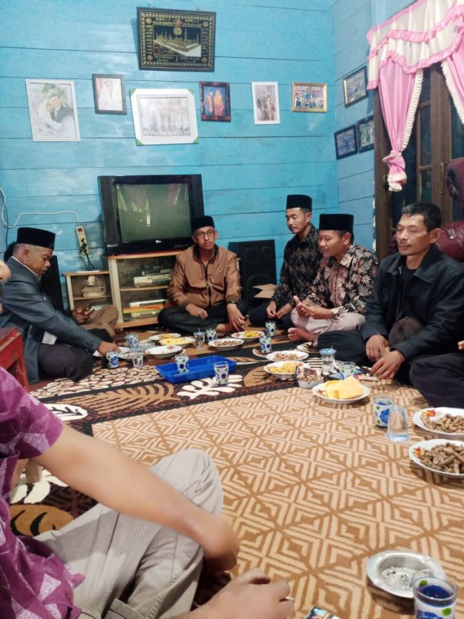 Rapat Akhir Bulan, Mempererat Tali Silaturahmi Antar Reje Se Kecamatan Atu Lintang