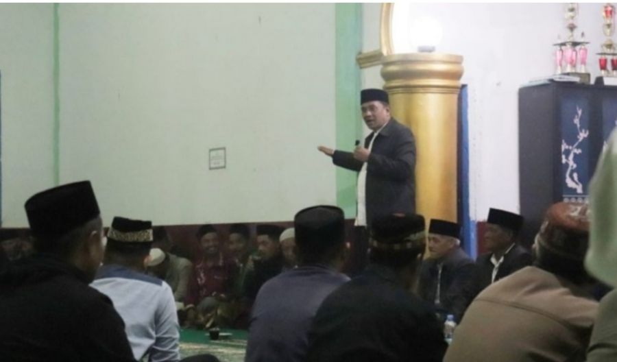 Safari Ramadhan Di Gemboyah, Wakil Bupati Muchsin Hasan : Pererat Ukhuwah Perkuat Kebersamaan