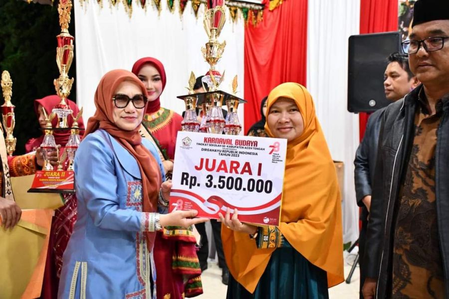 SD IT Cendekia Takengon, Juara Pertama Pawai Karnaval HUT RI Ke 78 Tingkat SD dan MI Se-Aceh Tengah