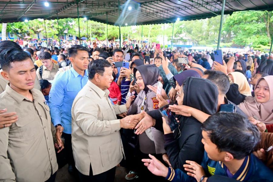 Tinjau Wilayah Bencana Bener Meriah, Presiden Prabowo: Jangan Khawatir, Bapak Ibu Tidak Sendiri